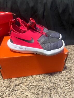 Nike Kids Slip-On Flex Runner Sneakers - Pink and Gray